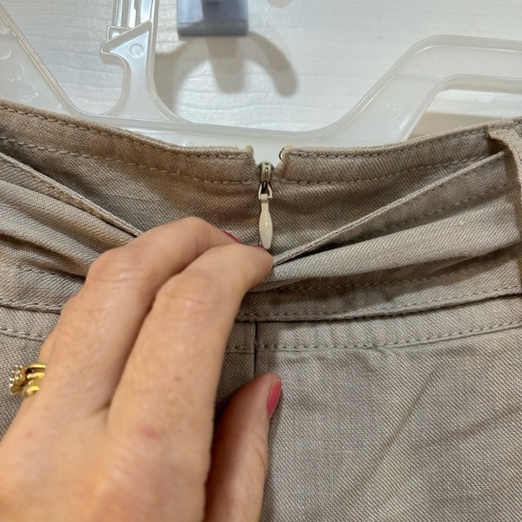 Banana Republic 100% Linen Short Skirt Lined Back Zip Khaki Belted Waist Size 4 - Picture 7 of 10
